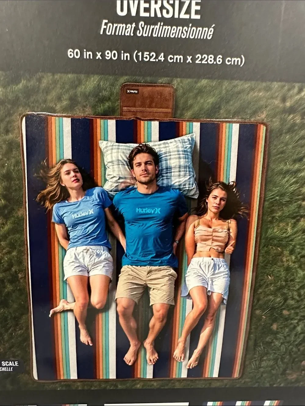 Hurley Oversized Water Resistant Outdoor Packable Tapestry Stripe Mat